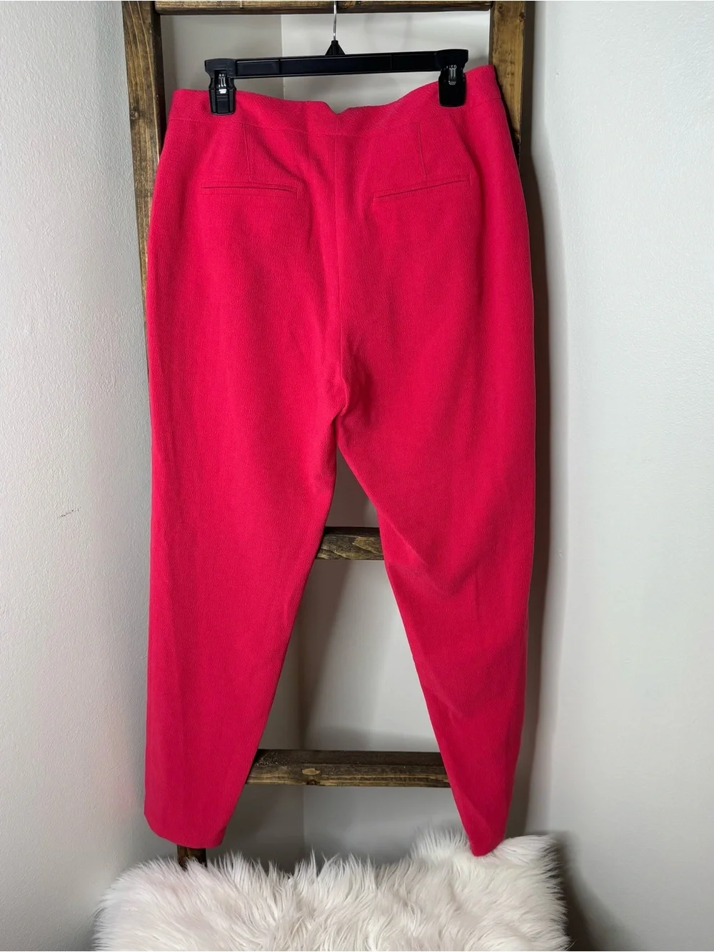 BCBGeneragion Women's Hot Pink Ponte Knit Pull-On Pants Size 8